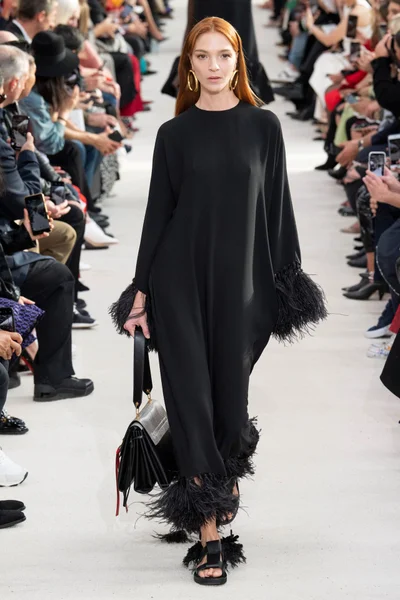 Look 2